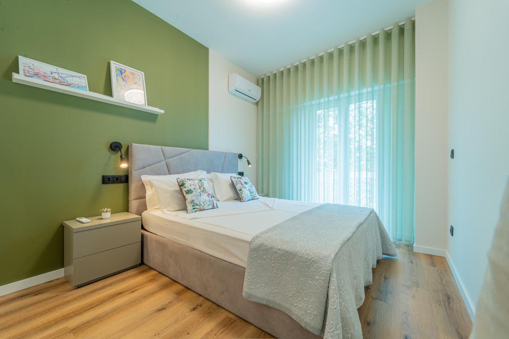 Casa Flores - 2 Bedroom, Lift, Ac, Car Parking - Extra Порту Экстерьер фото